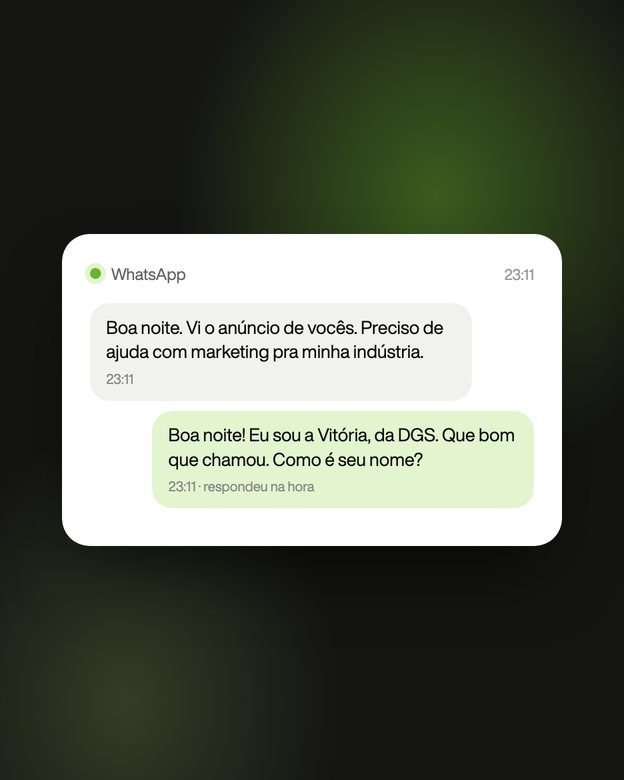 Conversa no WhatsApp às 23h11, com a Vitória respondendo na hora